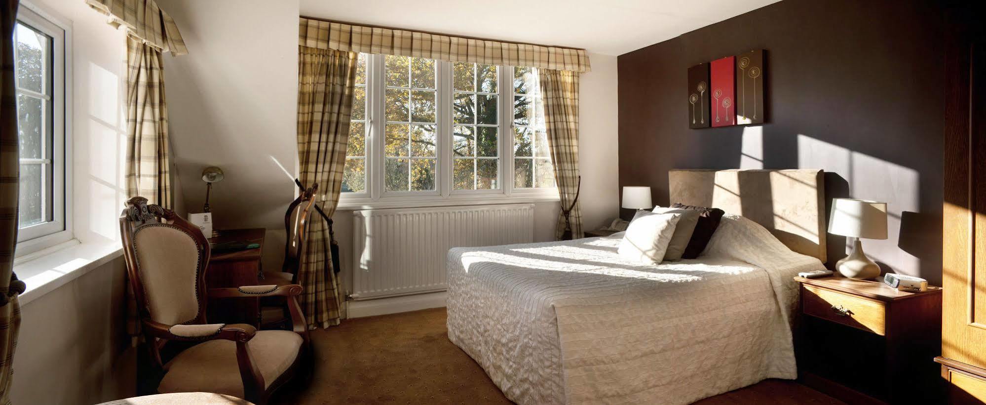 The Mill House Hotel Reading Kültér fotó